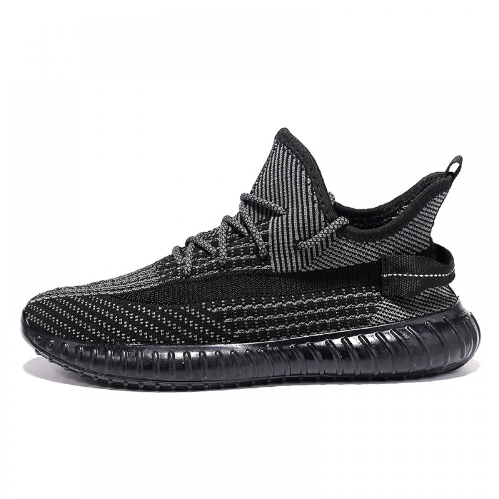 Spring and summer lightweight sports and casual shoes for men and women with flying mesh shoes